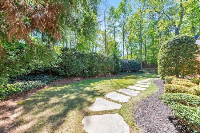 Building Photo - 11180 W Rd