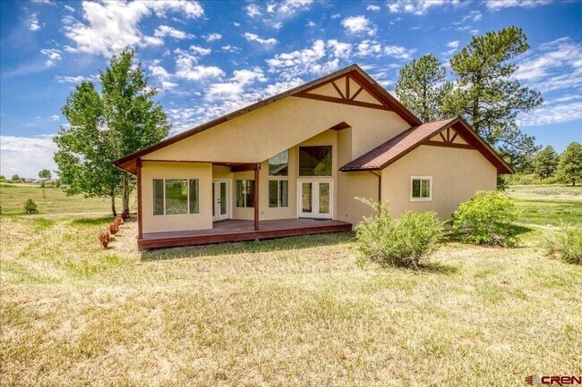 Building Photo - 3-Bedroom Home in Prime Location