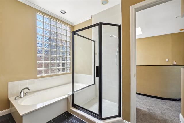 Building Photo - 4040 Avondale Ave