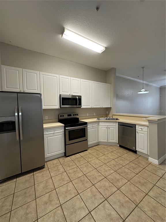 Building Photo - 141 Reserve Cir