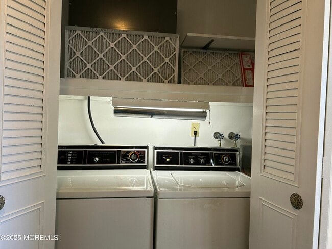 Building Photo - 1113A Argyll Cir