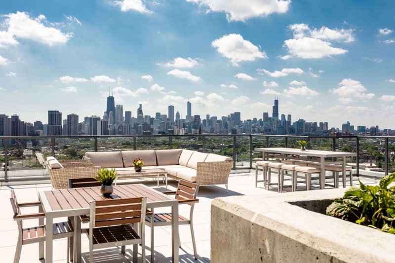 Building Photo - 2317 N Lincoln Ave