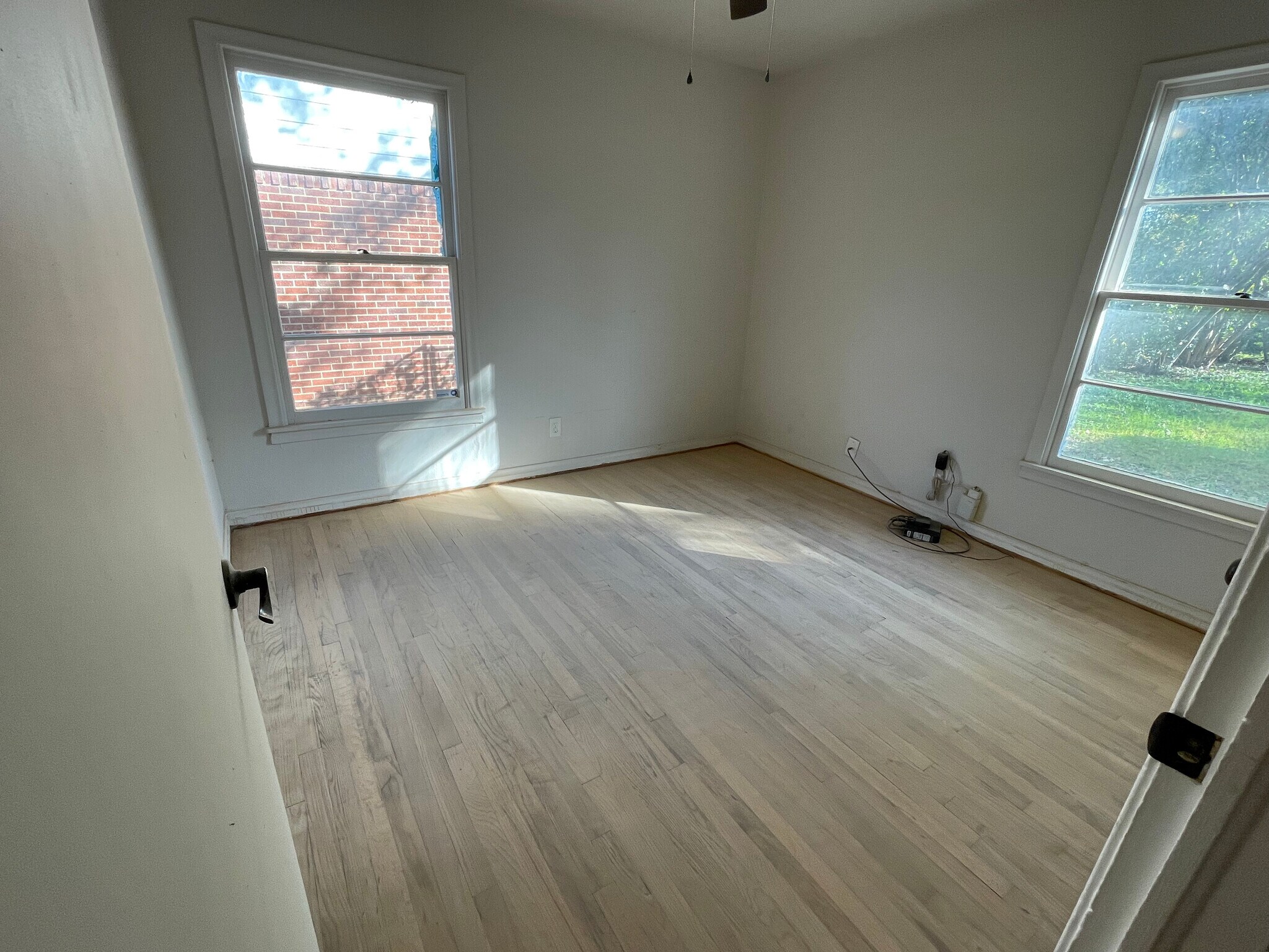 2nd Bedroom - 102 E Ireland Dr
