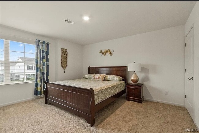 Building Photo - 3BR/2.5BA in Northport