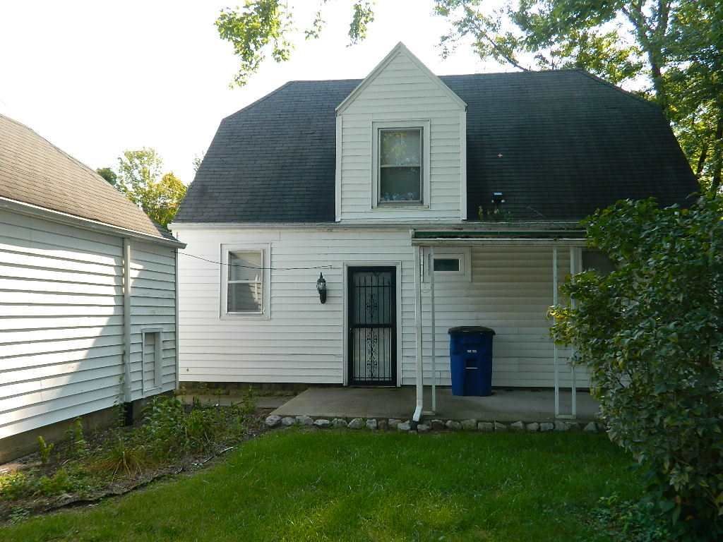 Building Photo - 2718 S Nebraska St