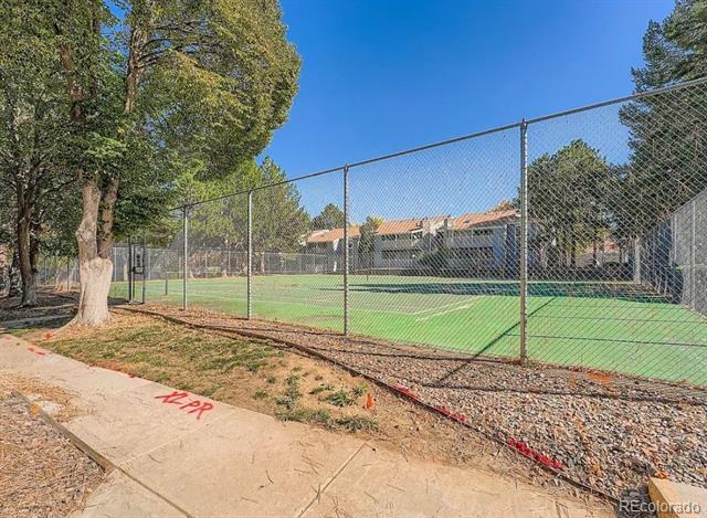 Building Photo - 908 S Walden Way
