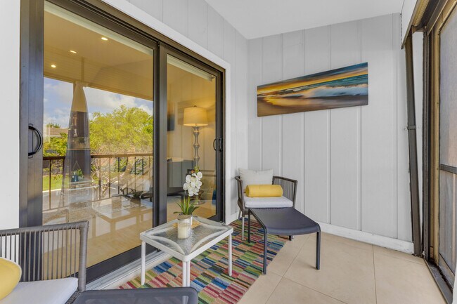 Building Photo - 50 SE 12th St