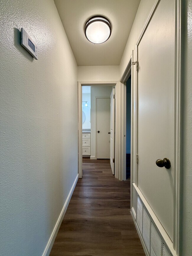 Building Photo - 9140 Timber Path