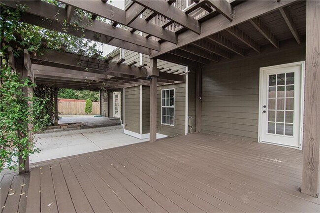 Building Photo - 1790 Tuftstown Ct