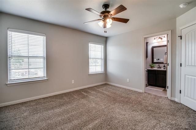 Building Photo - 209 W Forest Ave