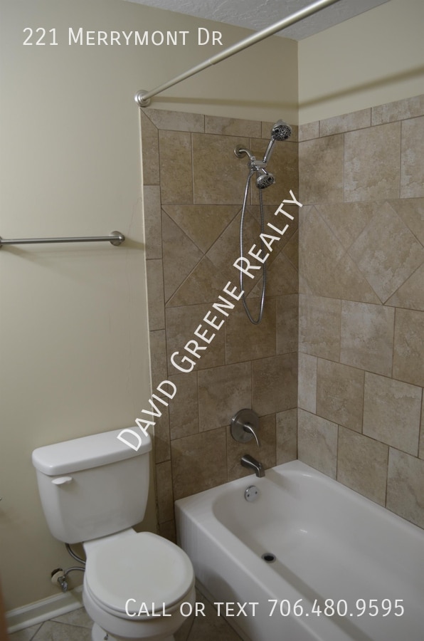 Building Photo - 221 Merrymont Dr