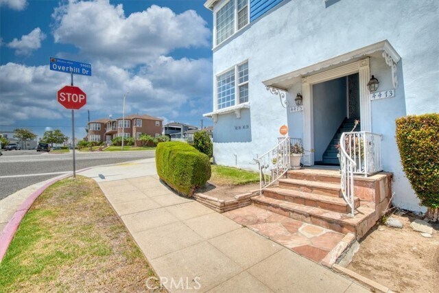 Building Photo - 4475 W 59th Pl