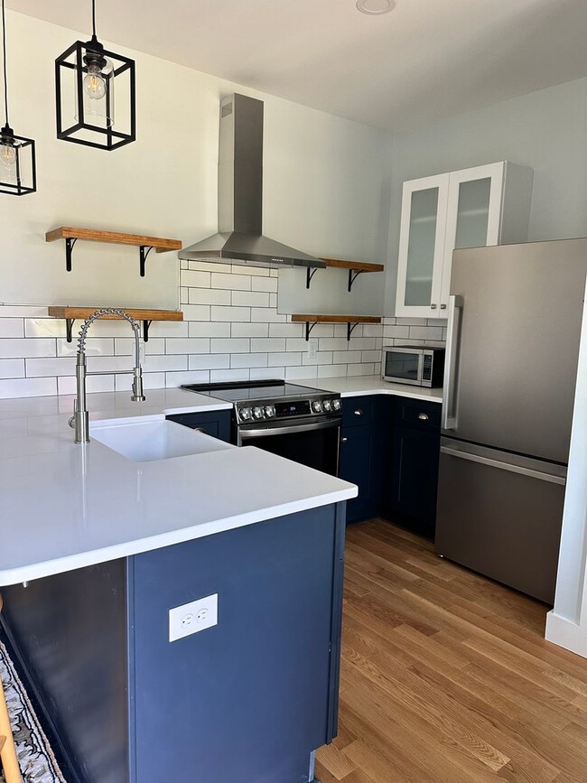 Building Photo - 1 Bedroom New Construction Home Close to S...
