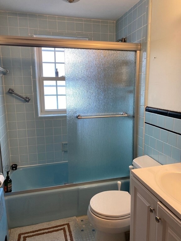 Building Photo - 11 Woodbury St