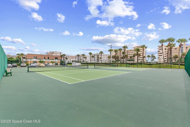 Building Photo - 2700 N Hwy A1A
