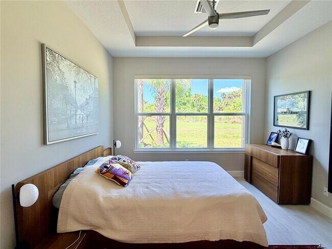 Building Photo - 6111 Mesa Gln