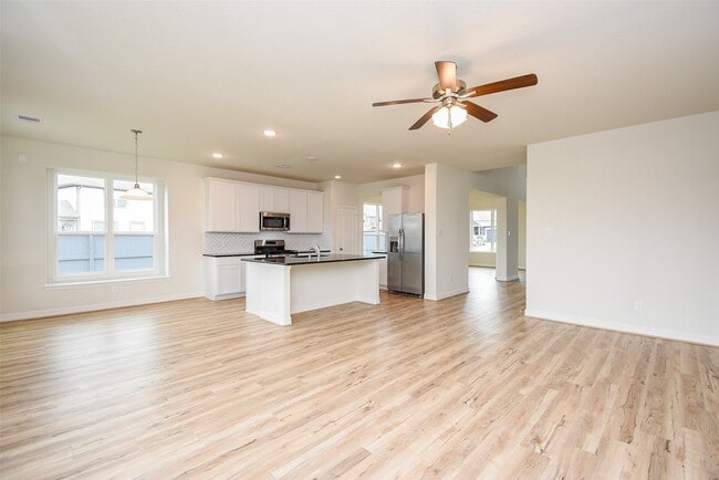 Building Photo - 32426 Fly Fish Wy