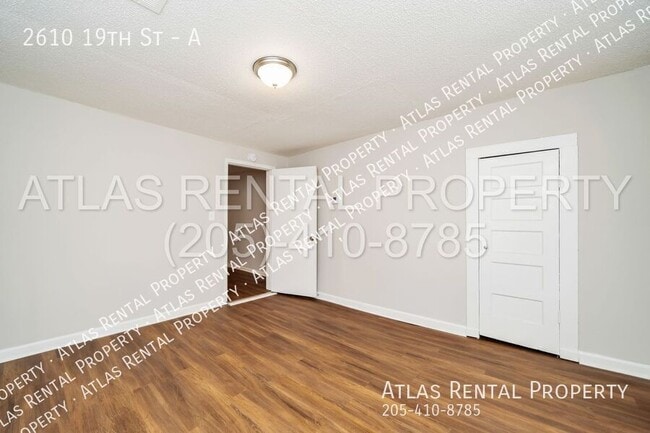 Building Photo - 2610 19th St