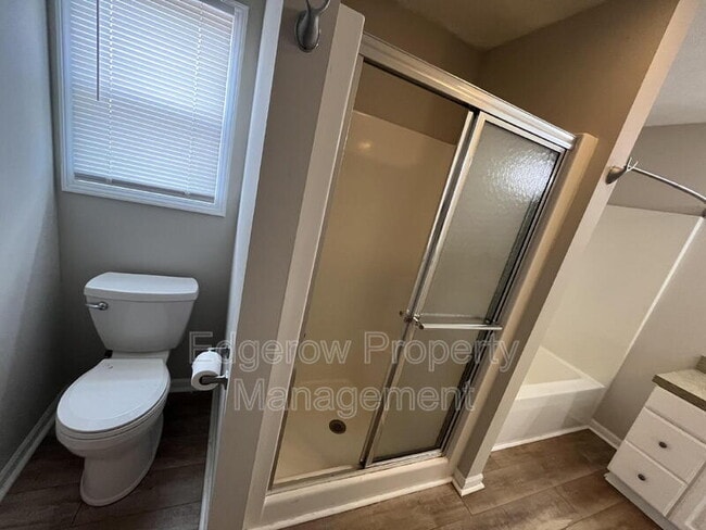 Building Photo - 3607 Deeprose Dr SE