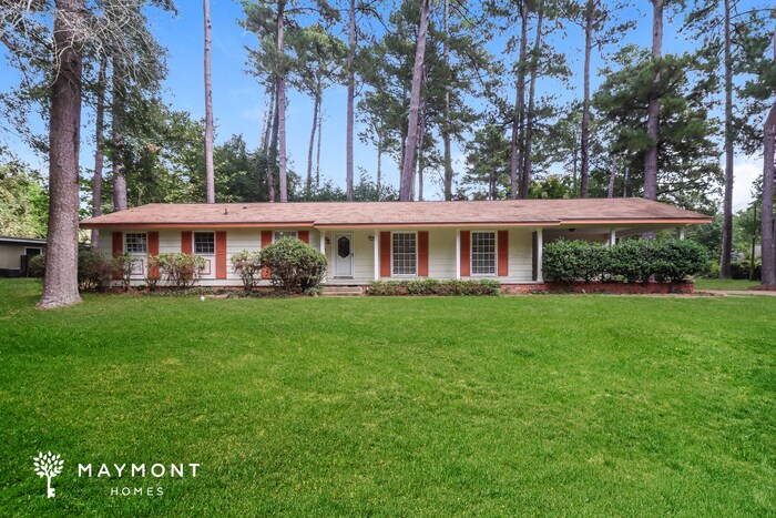 Primary Photo - 1110 Auburn Dr