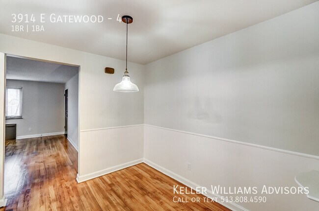 Building Photo - 3914 E Gatewood-4