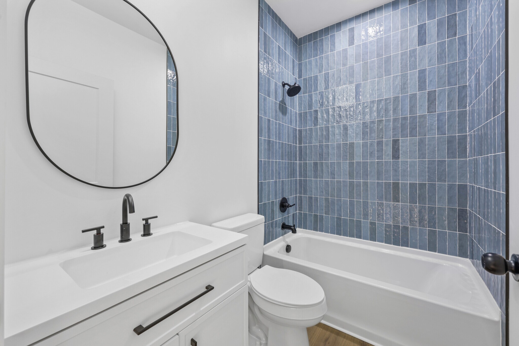 Building Photo - 214 E Morelia Ave