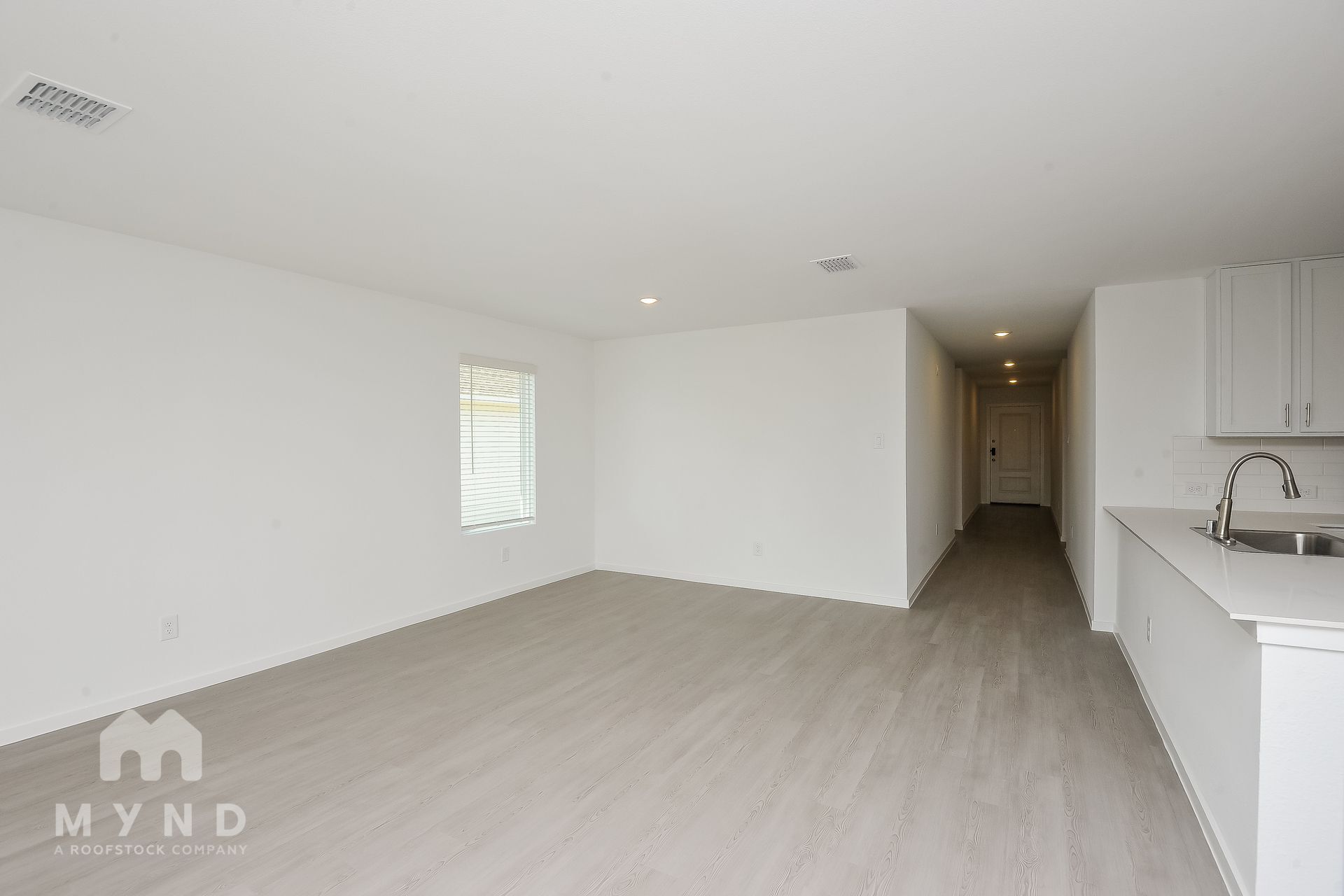 Building Photo - 2753 Mistwood Dr