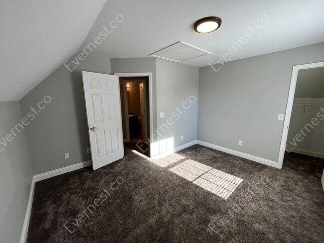 Building Photo - 1248 Brookfield Ct NE
