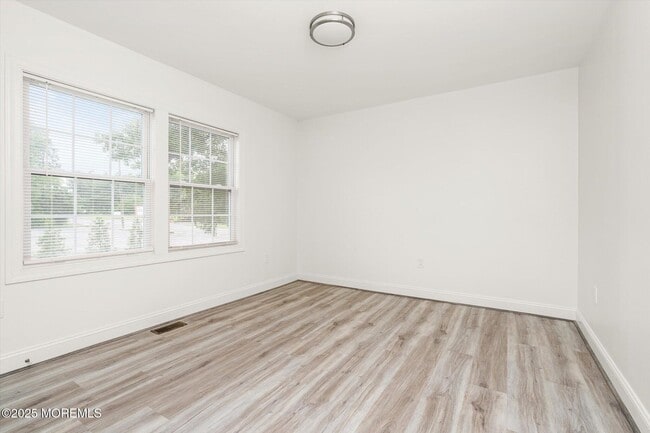 Building Photo - 1253 Yardville Allentown Rd