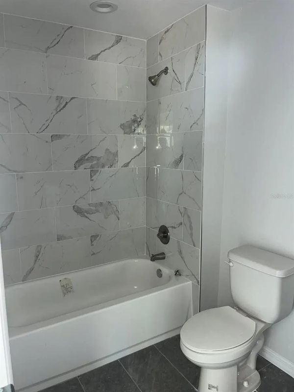 Building Photo - 1742 Magnolia St