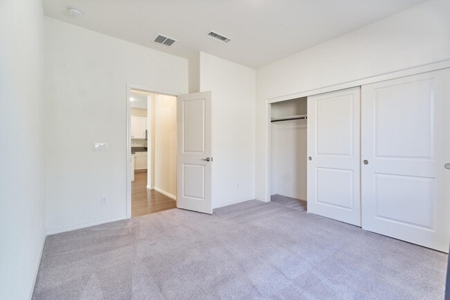 Building Photo - 85494 Cortona Ct