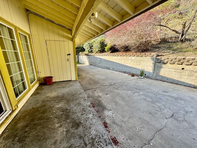 Building Photo - 4367 Nelson Dr