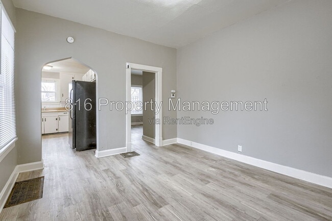 Building Photo - 5701 Anderson Ave