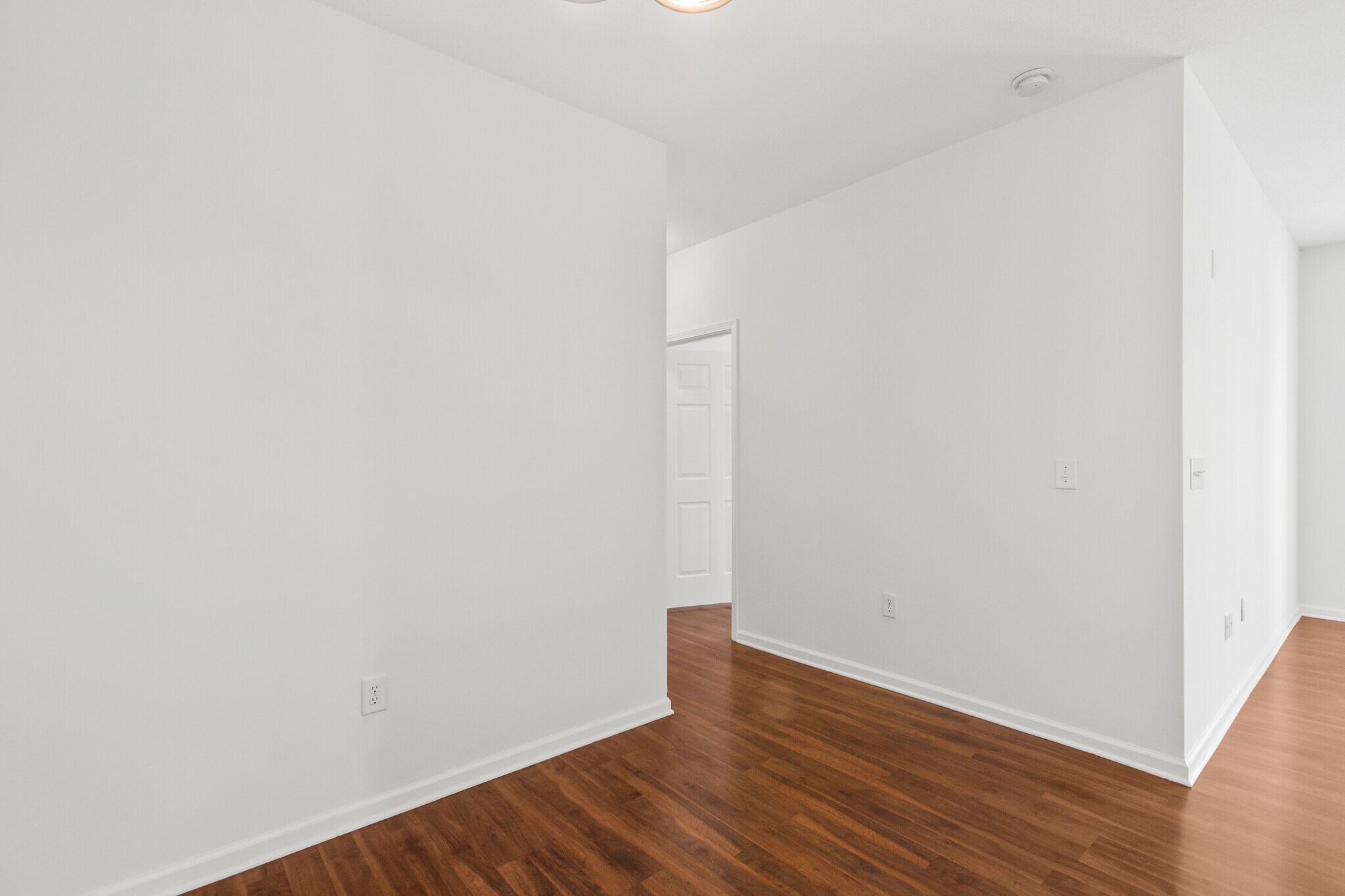 Building Photo - 622 McKenna Cir