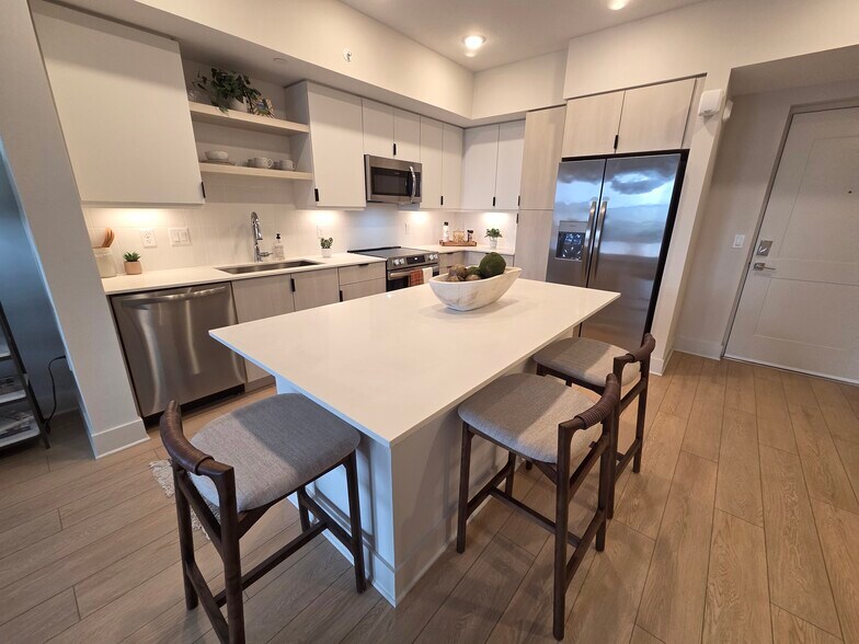 Building Photo - 15756 SW 90th Ter