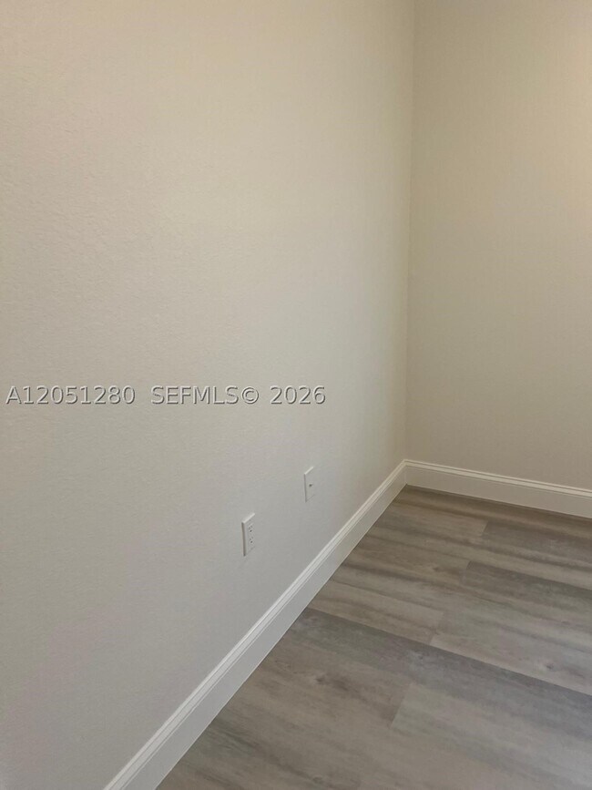Building Photo - 8760 NW 97th Ave