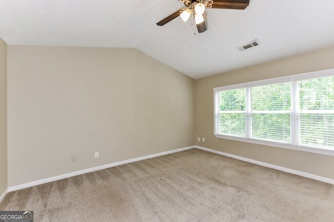 Building Photo - 3909 Wintersweet Dr