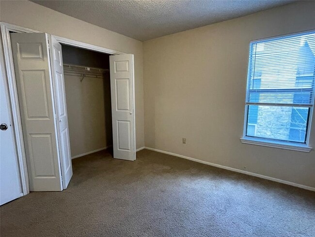 Building Photo - 12306 Abney Dr
