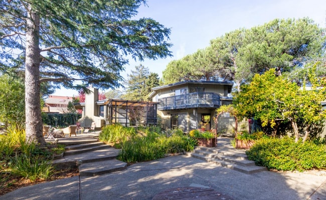 Building Photo - Upper Westside / Close to UCSC