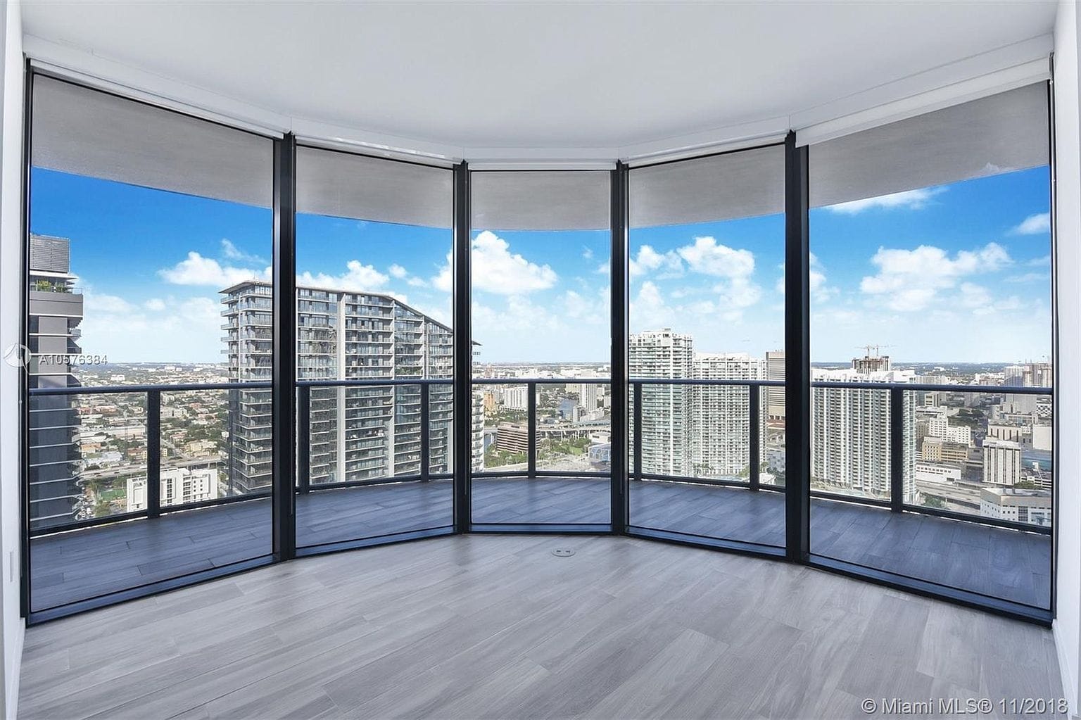 Building Photo - 801 S Miami Ave