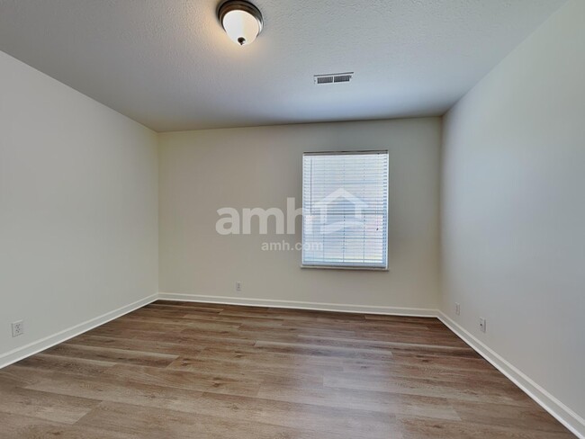 Building Photo - 9406 Hoyle Beals Dr