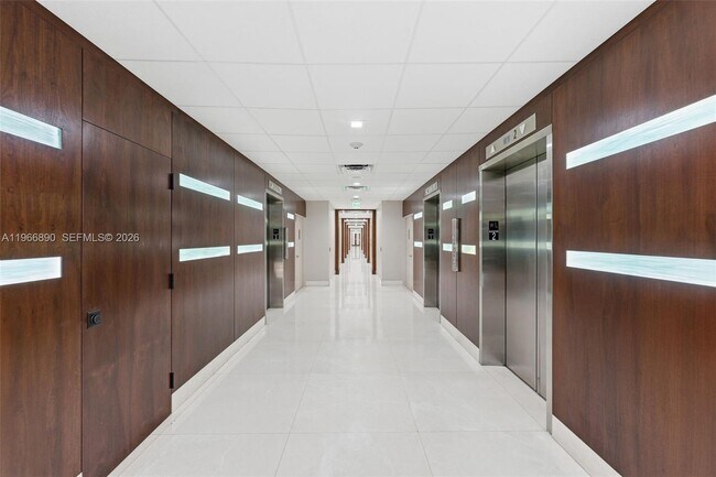 Building Photo - 3500 Galt Ocean Dr