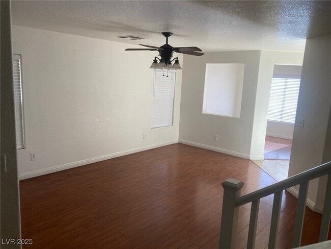 Building Photo - 4518 Sunday River St