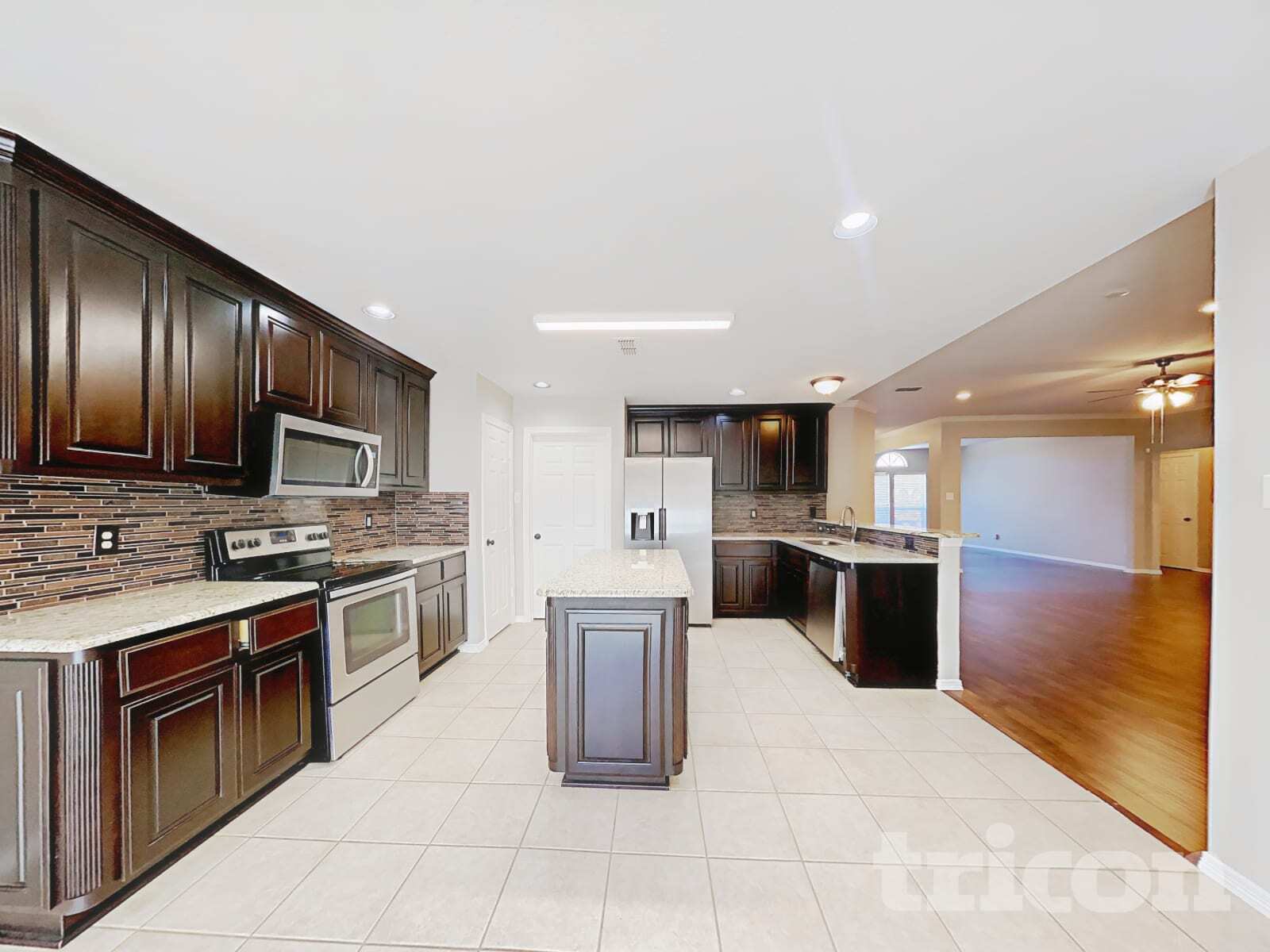 Building Photo - 5004 Saddlehorn Dr