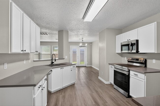 Building Photo - 8412 Widgeon Way
