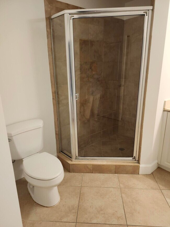 Building Photo - 1660 Renaissance Commons Blvd