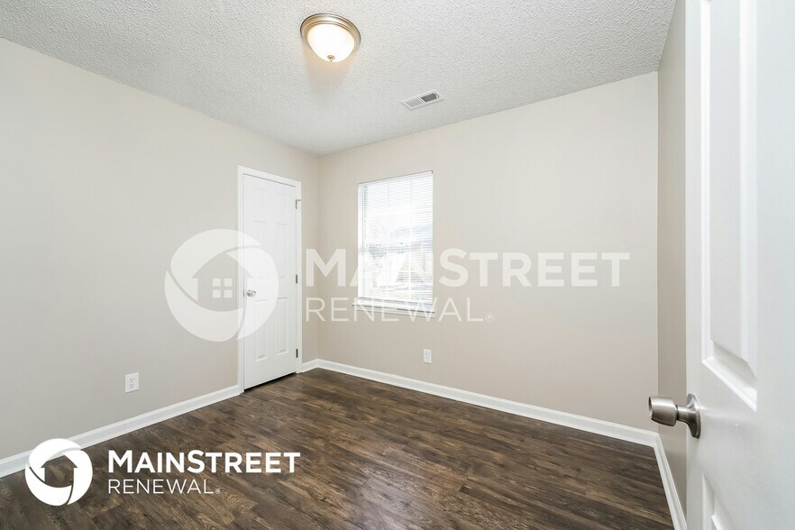 Building Photo - 3824 Hunters Run Ln
