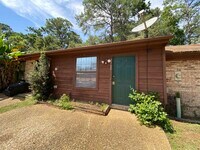 Building Photo - 2362 Hartsfield Way