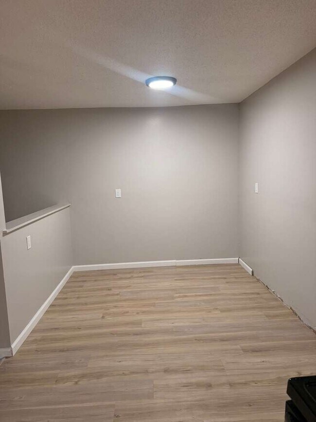 Building Photo - 16700 Lahser Rd