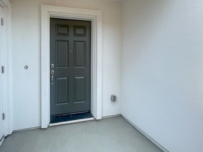 Building Photo - BRAND-NEW construction 1 Bedroom home